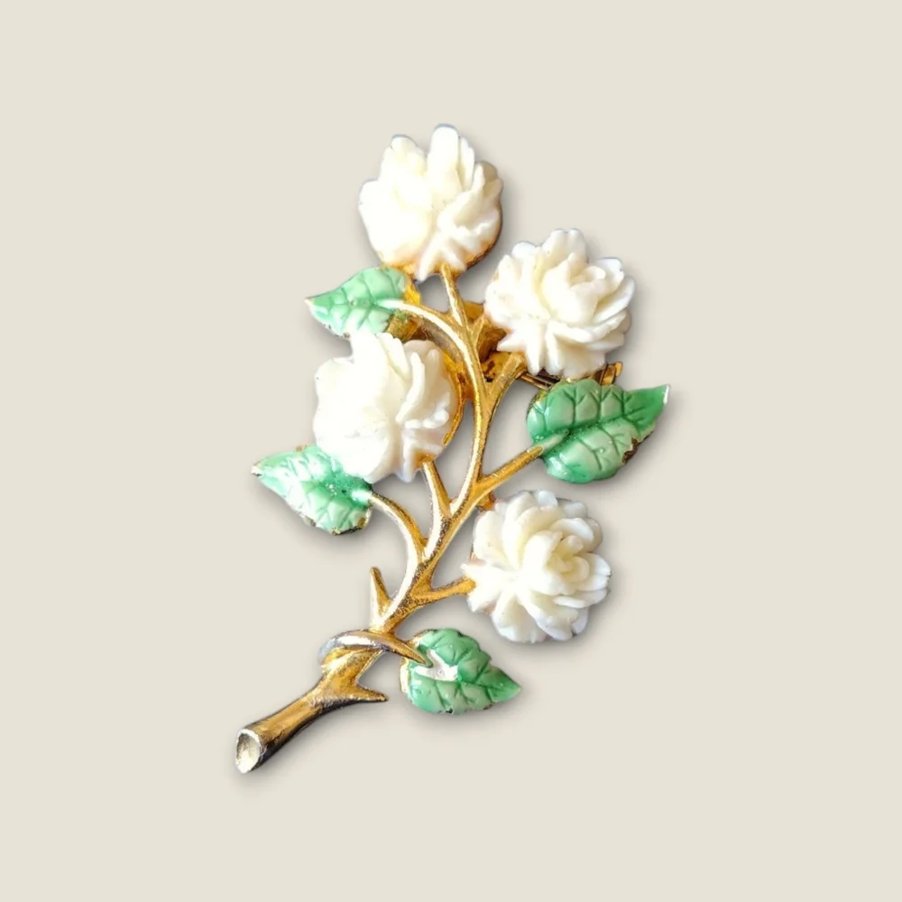 Vintage JJ Floral Rose Bouquet Gold Tone Brooch